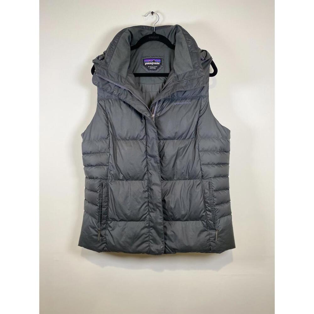 Patagonia Women's XL Gray Puffer Vest